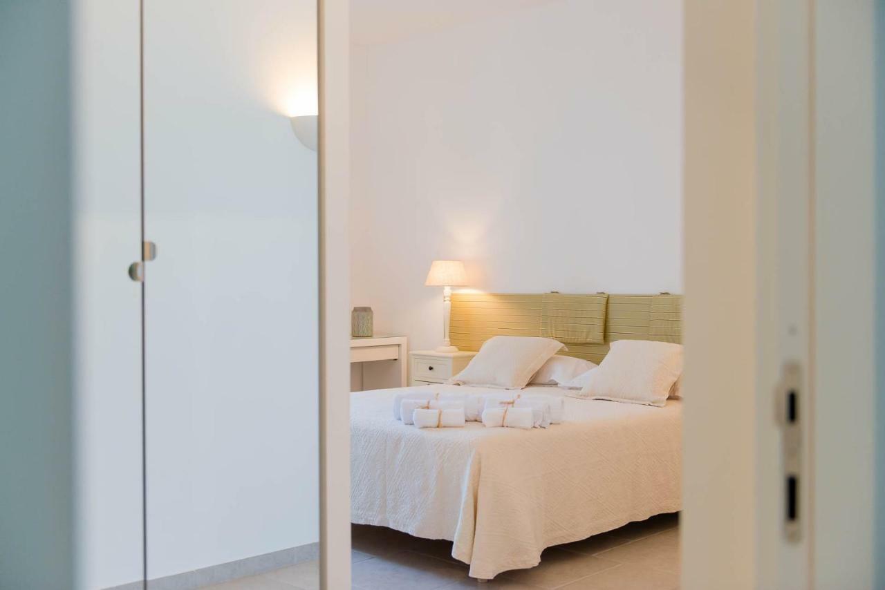 Double Room,828586970:JPEG